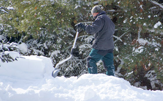 taking-a-shoveling-break