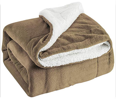 Sherpa Fleece throw blanket