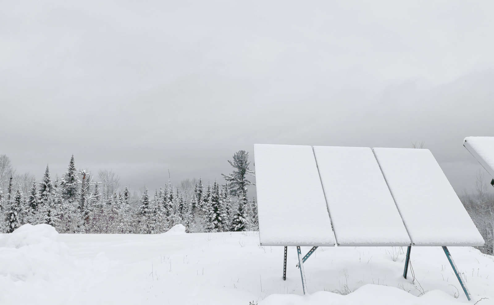 Why I Built Ground Mounts For My Solar Panels -- SNOW REMOVAL