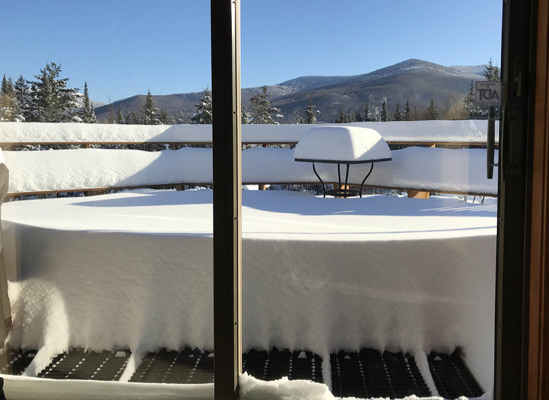 Cold weather extension cord for the Toro Power Shovel to remove snow off the deck.