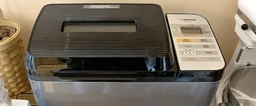 Zojirushi bread machine used for homemade bread