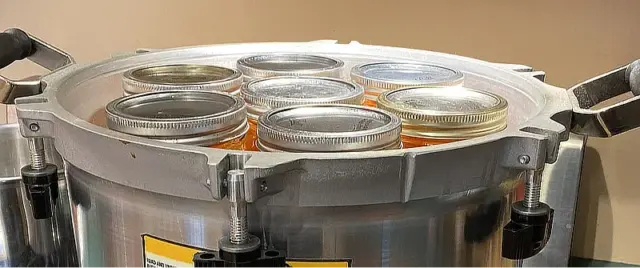 https://modernsurvivalblog.com/wp-content/uploads/2023/10/all-american-pressure-canner-930-holds-14-quarts-640x268.webp